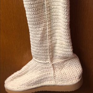 Cream knit sweater boot
